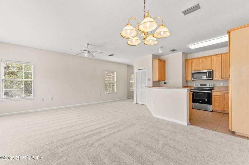 2 bedroom Condominium at 7151 Deerfoot Point Circle #11-2, Deerfoot Point, Jacksonville — photo 1
