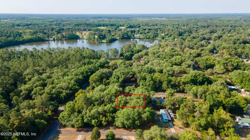 Unimproved Land at 102 Rose Drive, Interlachen Lakes Estates, Interlachen — photo 1