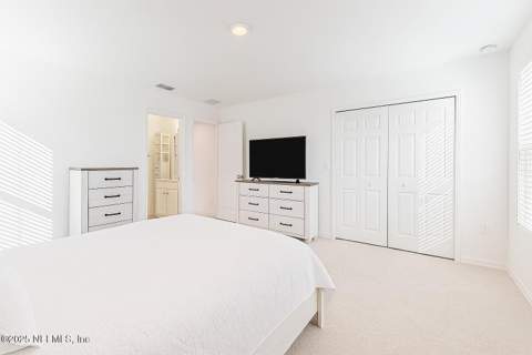 9014 Gifford Drive, Jacksonville FL - photo 12 of 23