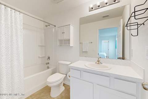 9014 Gifford Drive, Jacksonville FL - photo 10 of 23
