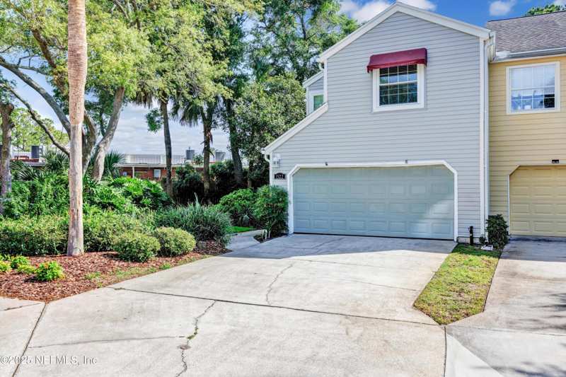3 bedroom Townhouse at 1522 Sand Dollar Circle, Summer Sands, Neptune Beach — photo 1