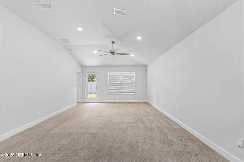 4 bedroom Single Family Residence at 8088 Belsay Circle, Summerglen, Jacksonville — photo 2