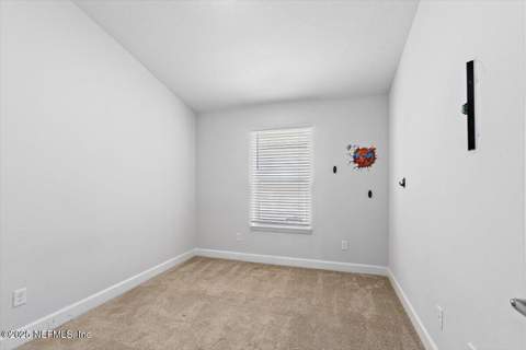 8088 Belsay Circle, Jacksonville FL - photo 9 of 22