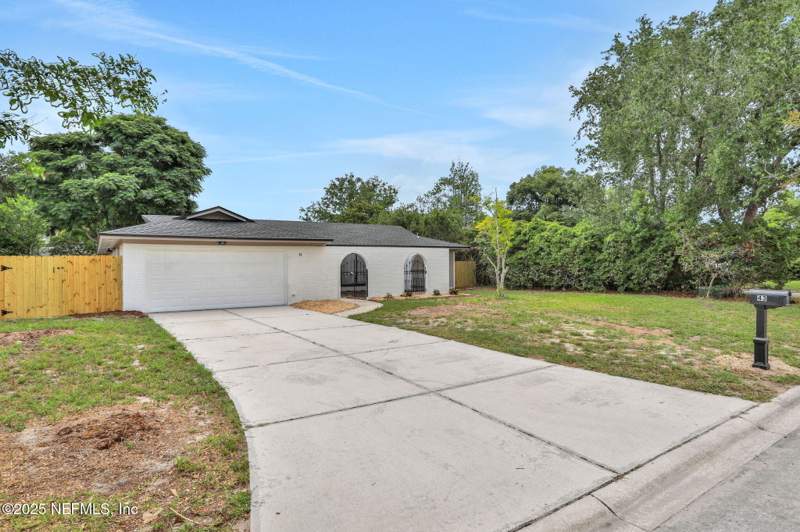 3 bedroom Single Family Residence at 43 Vanderford Road, Lakeside Estates, Orange Park — photo 5