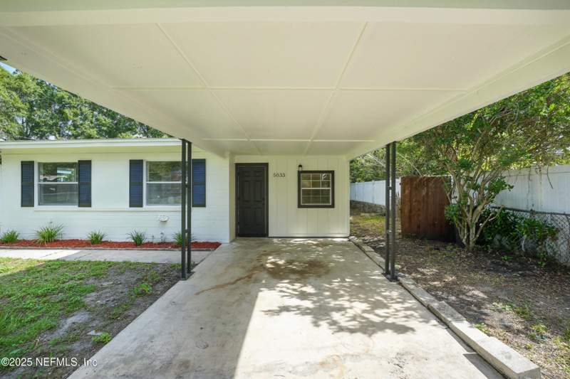 2 bedroom Single Family Residence at 5033 Lexington Avenue, Cedar Springs, Jacksonville — photo 5