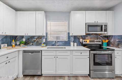 1730 W 14th Street, Jacksonville FL - photo 6 of 17