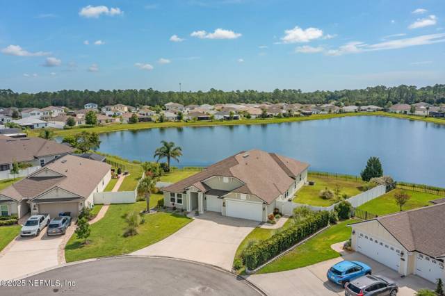 Crescent Key