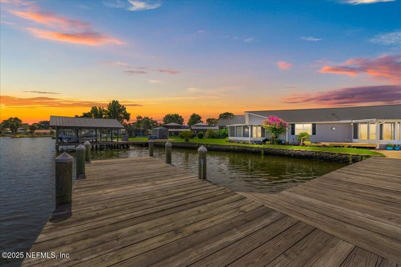 3 bedroom Single Family Residence at 164 Moonlite Drive, Sportsman Harbor 2, Welaka — photo 2