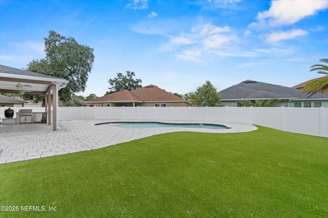 Whitmore Oaks