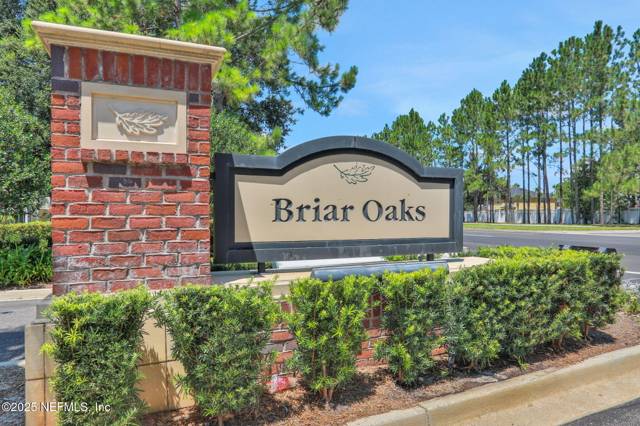 Briar Oaks Townhomes