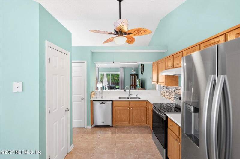 3 bedroom Single Family Residence at 3404 Shelley Drive, Arava, Green Cove Springs — photo 5