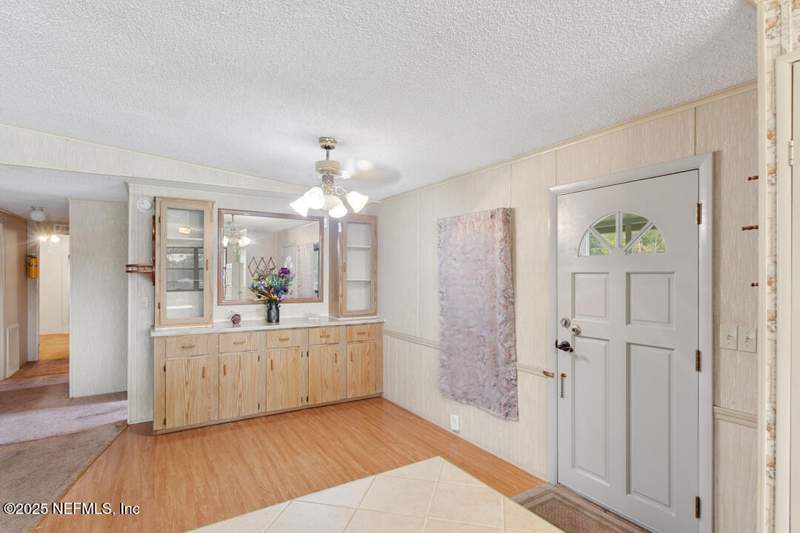 2 bedroom Manufactured Home at 100 Mangels Drive, Rockey-faye Ranchett, Interlachen — photo 4