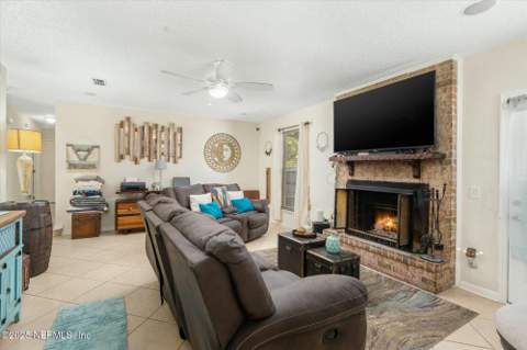 6080 Gulf Road, Jacksonville FL - photo 8 of 28