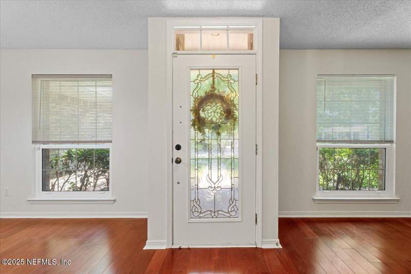 3 bedroom Single Family Residence at 3022 Hidden Oaks Drive, Hidden Oaks, Middleburg — photo 5