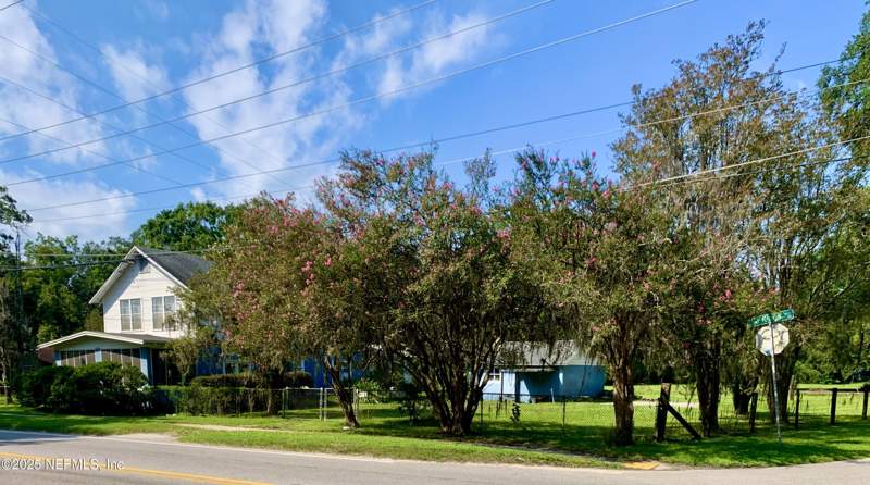 5 bedroom Single Family Residence at 6708 Old Kings Road, Pickettville, Jacksonville — photo 2