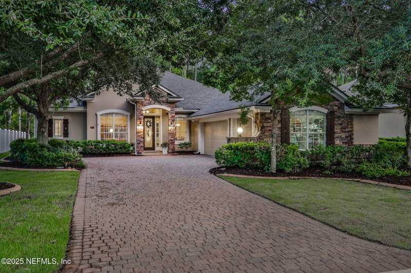 4 bedroom Single Family Residence at 1999 Bridgewood Drive, Eagle Landing, Orange Park — photo 1