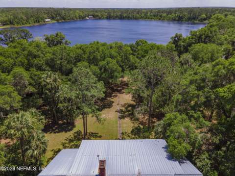 103 Beacon Street, Interlachen FL - photo 8 of 32