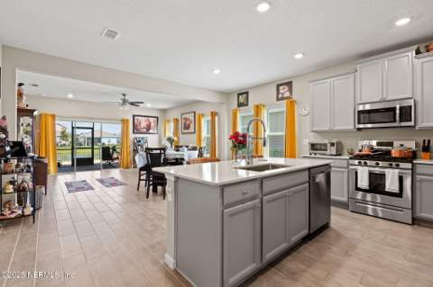 3956 Cloverdale Court, Middleburg FL - photo 7 of 33