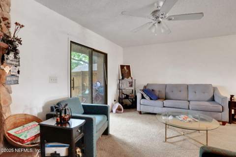 11535 Dunes Way Drive, Jacksonville FL - photo 9 of 29