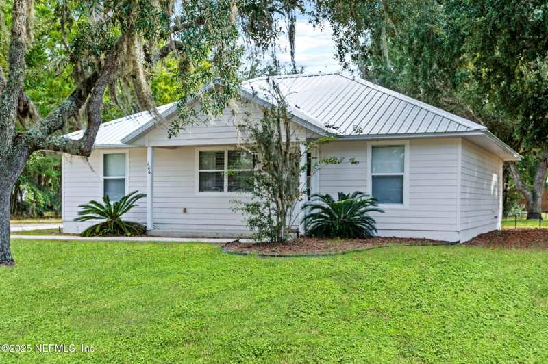 3 bedroom Single Family Residence at 106 Blackjack Circle, Glen Eagle, Palatka — photo 1