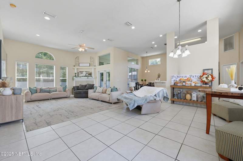 5 bedroom Single Family Residence at 3798 Bedford Drive, Boxxwood, Middleburg — photo 5