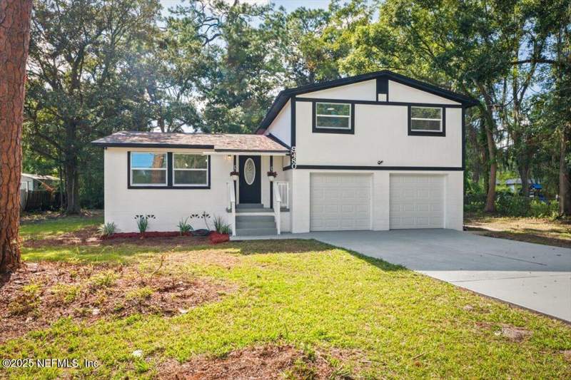 3 bedroom Single Family Residence at 9480 Carbondale Drive, Fairview, Jacksonville — photo 3