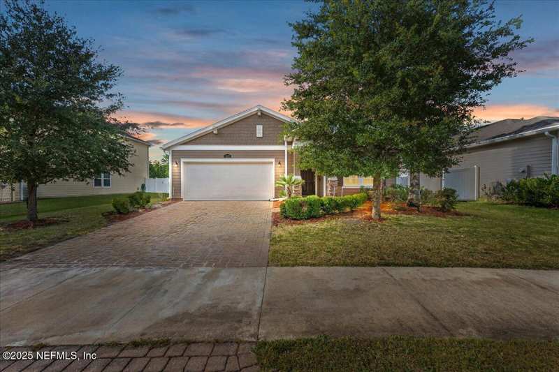 3 bedroom Single Family Residence at 16076 Bainebridge Drive, Bainebridge Estates, Jacksonville — photo 1
