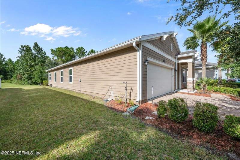3 bedroom Single Family Residence at 16076 Bainebridge Drive, Bainebridge Estates, Jacksonville — photo 3