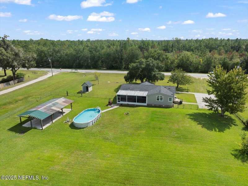 3 bedroom Mobile Home at 860 Warner Road, Green Cove Springs, Green Cove Springs — photo 1