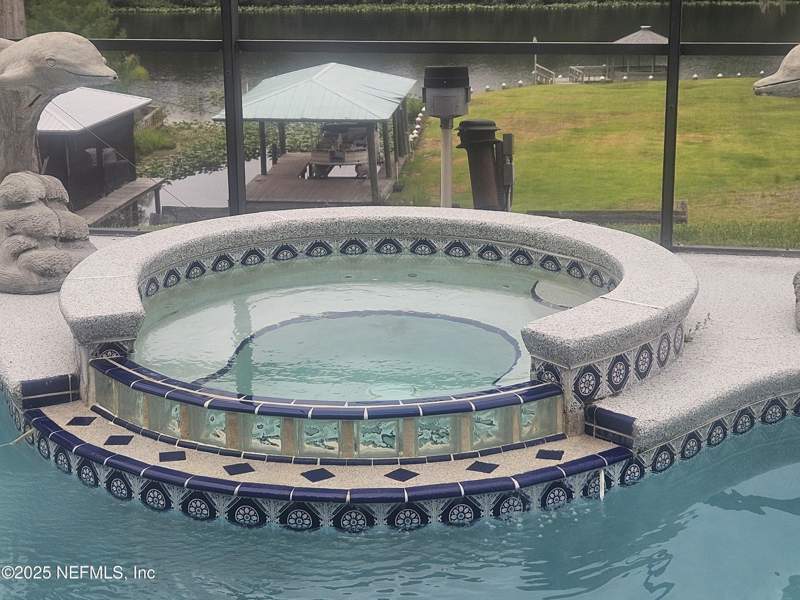 5 bedroom Single Family Residence at 435 Lake Asbury Drive, Lake Asbury, Green Cove Springs — photo 5