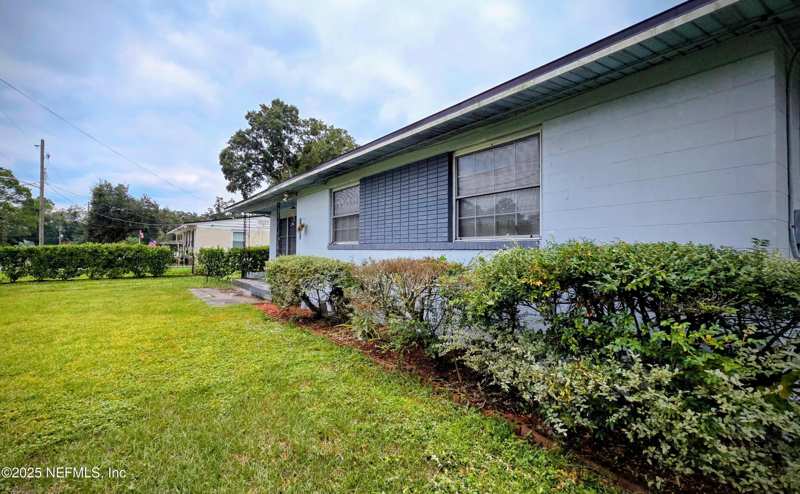 4 bedroom Single Family Residence at 6234 Alexon Drive, Oak Hill, Jacksonville — photo 1