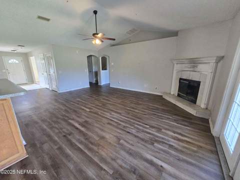 1107 Calla Glen Lane, Green Cove Springs FL - photo 6 of 14