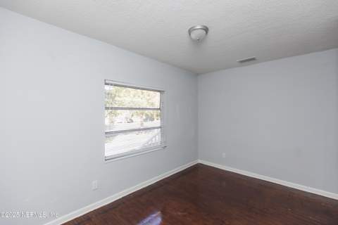 961 Ardmore Street, Jacksonville FL - photo 8 of 33