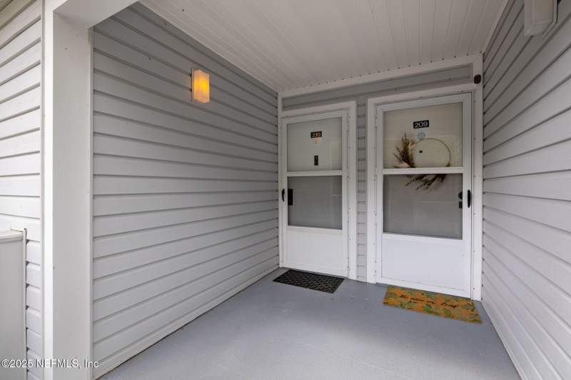 1 bedroom Condominium at 210 River Bend Place #B, Beechers Point, Welaka — photo 3