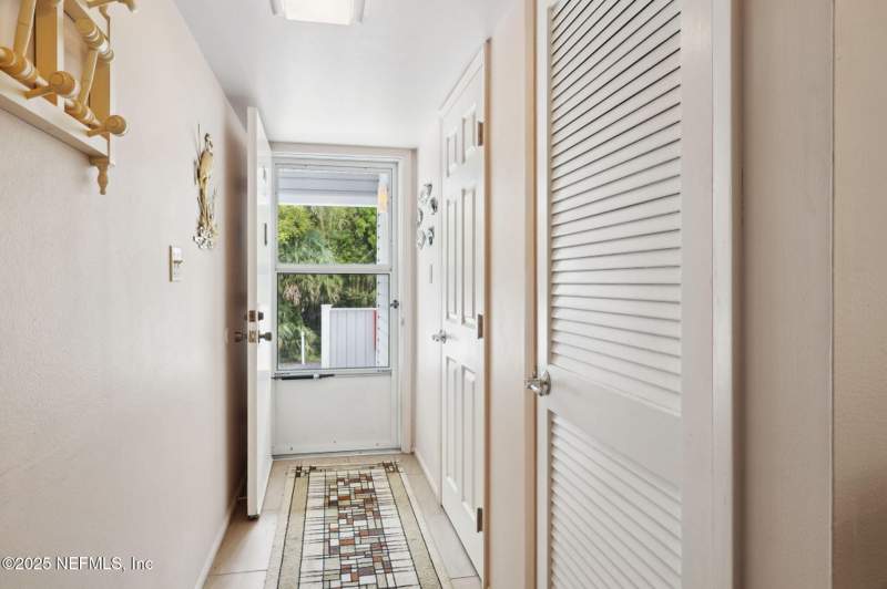 1 bedroom Condominium at 210 River Bend Place #B, Beechers Point, Welaka — photo 5