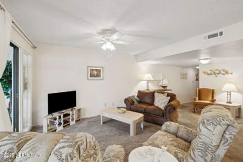 210 River Bend Place #B, Welaka FL - photo 9 of 41