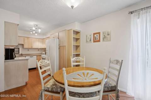 210 River Bend Place #B, Welaka FL - photo 12 of 41