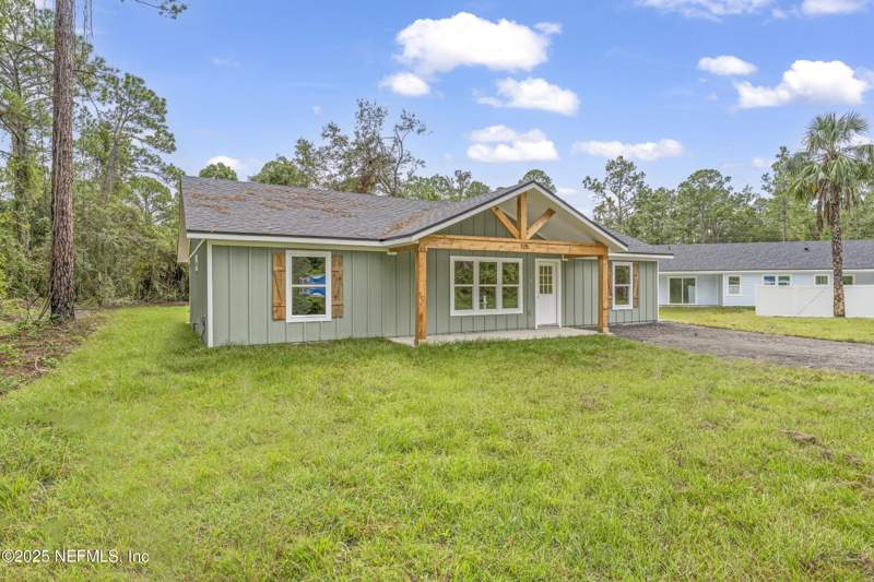 3 bedroom Single Family Residence at 105 SE 3rd Street, Paradise Lakes, Georgetown — photo 3