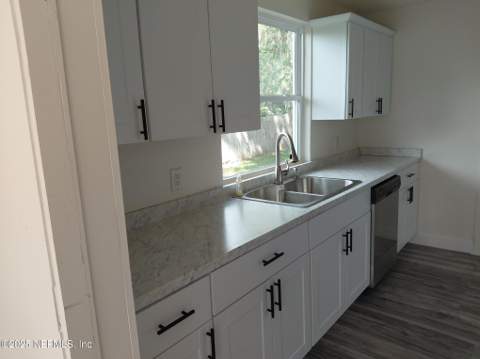 232 S Main Street, Crescent City FL - photo 17 of 27