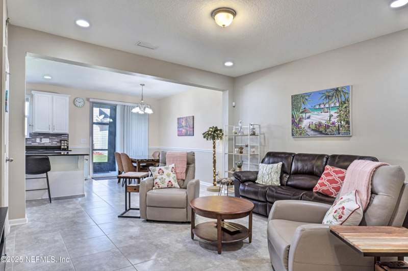 3 bedroom Townhouse at 542 Richmond Drive, Durbin Crossing, St. Johns — photo 5