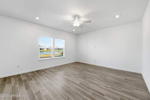 9852 Lemon Balm Way, Jacksonville FL - photo 13 of 48