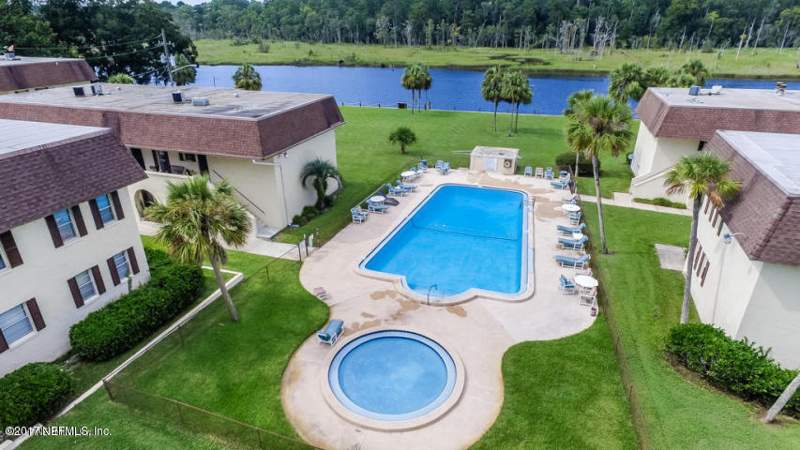 2 bedroom Condominium at 1713 El Camino Road #7, Southbrook Condo, Jacksonville — photo 2