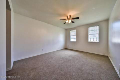 1713 El Camino Road #7, Jacksonville FL - photo 12 of 17