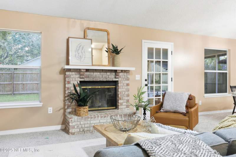 3 bedroom Single Family Residence at 12831 Moose Road, Sheffield Village, Jacksonville — photo 3