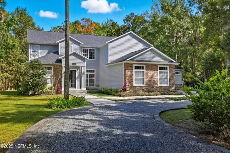 6 bedroom Single Family Residence at 140 N Roscoe Boulevard, Palm Valley Gardens, Ponte Vedra Beach — photo 2