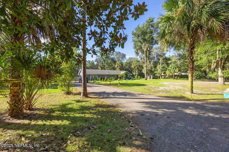 4 bedroom Single Family Residence at 121 Herja Acre Lane, Not Validd, Palatka — photo 3