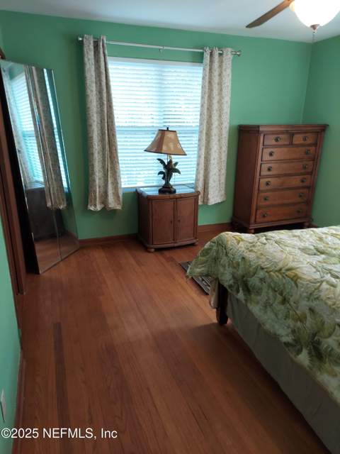 2410 Cedar Shores Circle, Jacksonville FL - photo 17 of 56