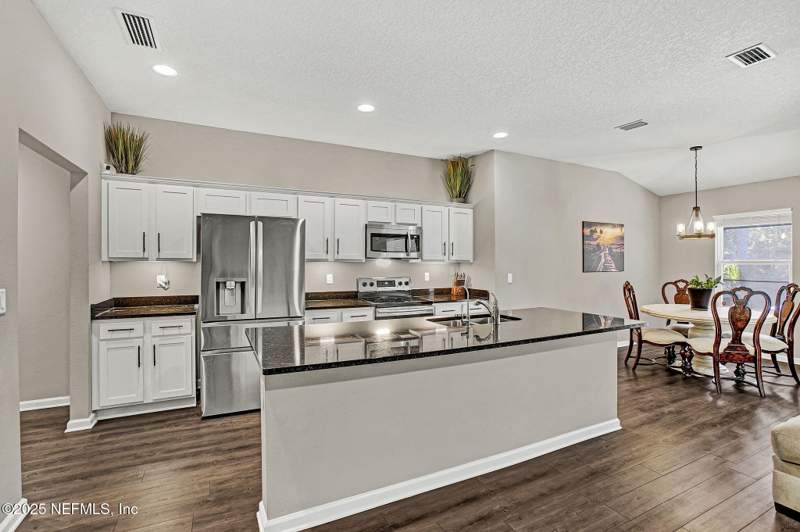 4 bedroom Single Family Residence at 55 Orchid Avenue, Jacksonville South, Middleburg — photo 5