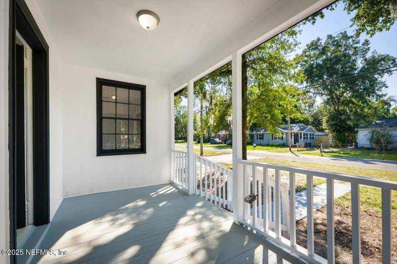 3 bedroom Single Family Residence at 8135 Paul Jones Drive, Lake Forest, Jacksonville — photo 4