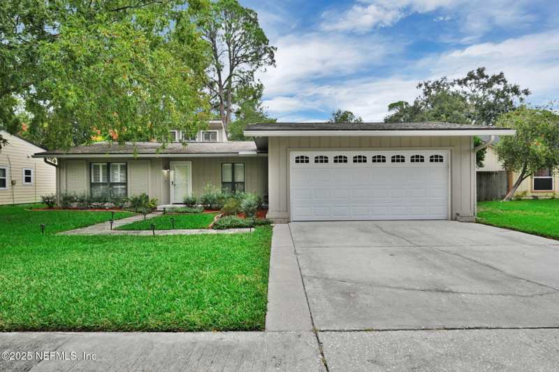 3 bedroom Single Family Residence at 3443 Maiden Voyage Circle, Anchorage, Jacksonville — photo 1